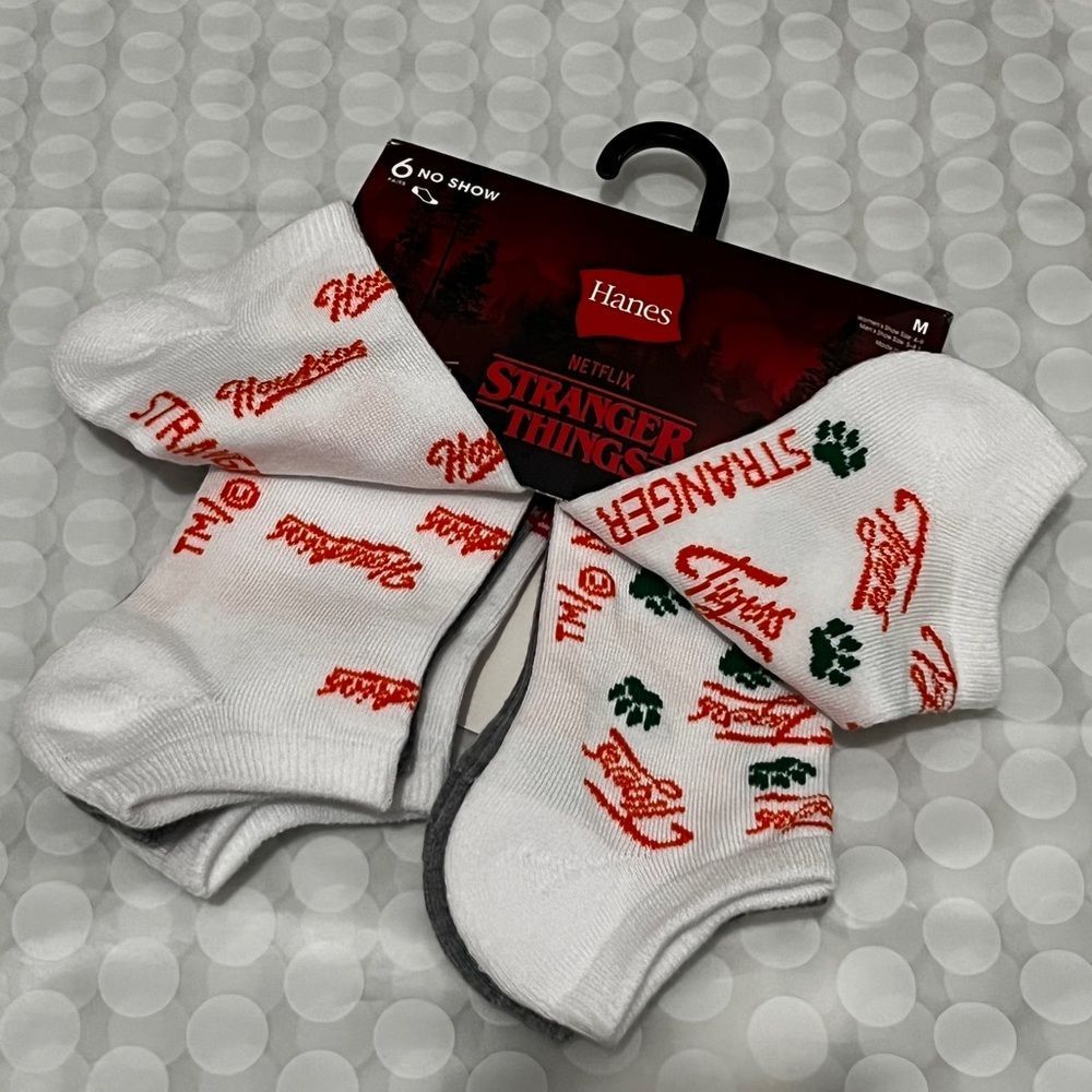Netflix Stranger Things Socks No Show Set of 6 Size M Womens / Size S Mens NWT